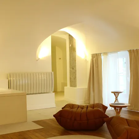 Mihotel Bellecour 5*