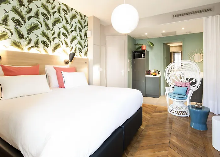 Mihotel Bellecour 5*