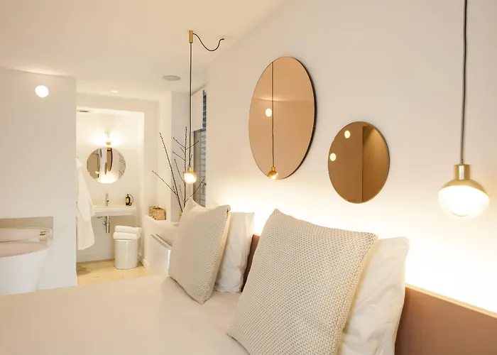 Mihotel Bellecour 5*