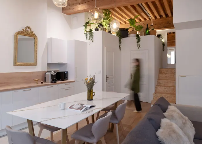 Hotel Mihotel Bellecour 5*