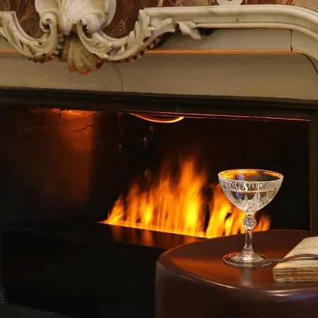 Mihotel Bellecour 5*