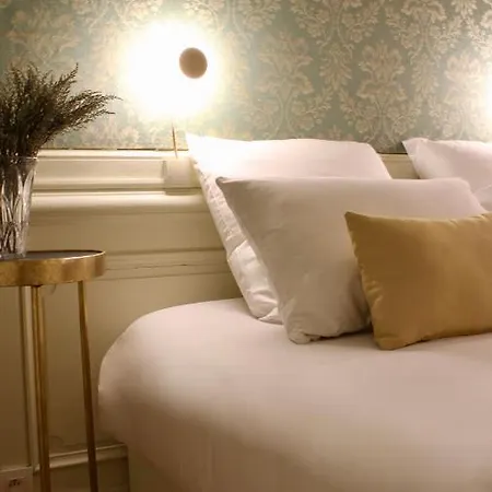 Hotel Mihotel Bellecour 5*