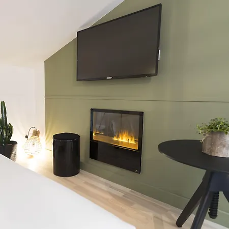 Hotell Mihotel Bellecour 5*