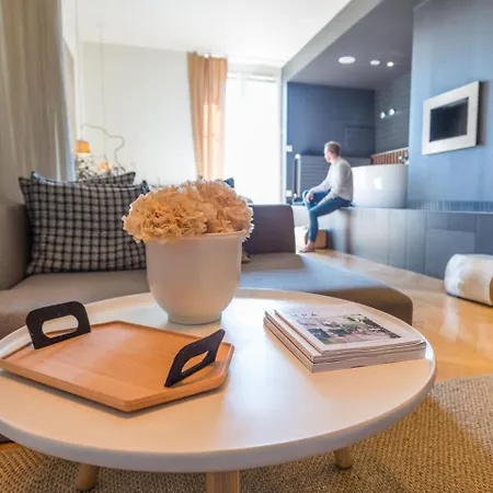 Mihotel Bellecour 5*