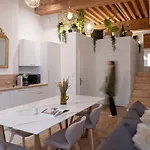 Hotel Mihotel Bellecour 5*