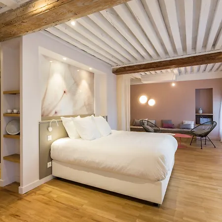 Mihotel Bellecour 5* Лион