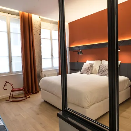 Mihotel Bellecour Отель Лион