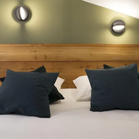 Mihotel Bellecour Отель Лион
