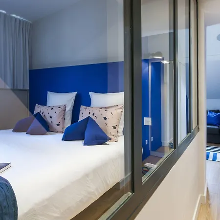 Отель Mihotel Bellecour 5*