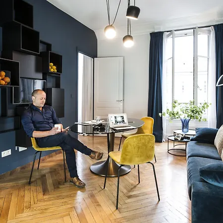 Mihotel Bellecour 5* Лион