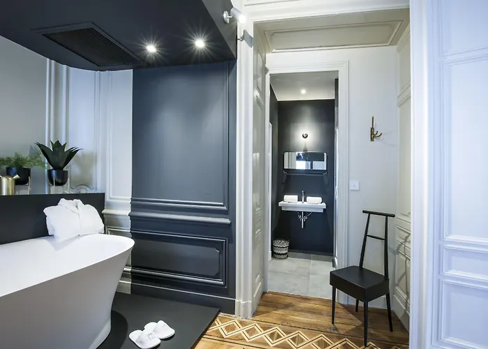 Mihotel Bellecour 5*